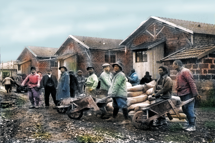 Des ouvriers chinois à Saint Fons (69) pendant la première guerre mondiale - © Josevivas.fr